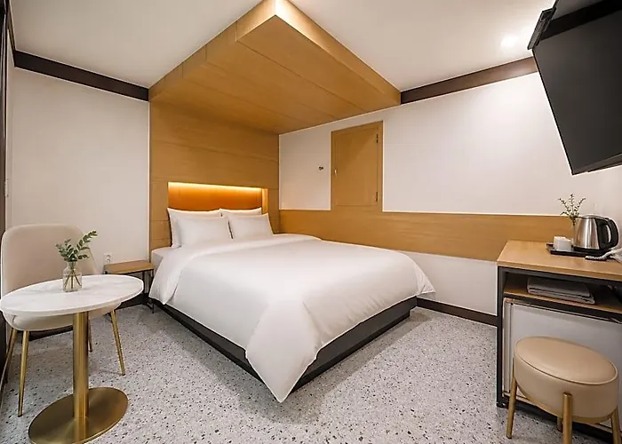 Sincheon Ramon Hotel 2*